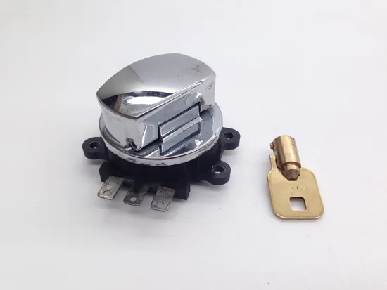 Ignition Key Switch 2007 Harley-Davidson Softail Deuce FXSTD 1932