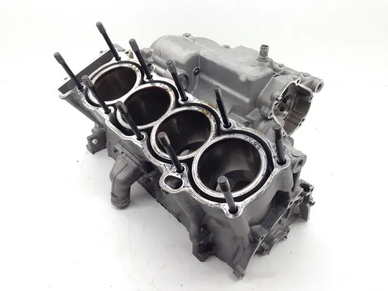 Upper Lower Center Cases Case 2000 Yamaha YZF R1 1950A