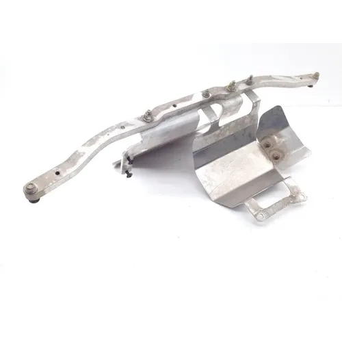 Oil Cooler Bracket 2015 Can-Am Maverick 1000R 4x4 XDS Turbo 1981 3