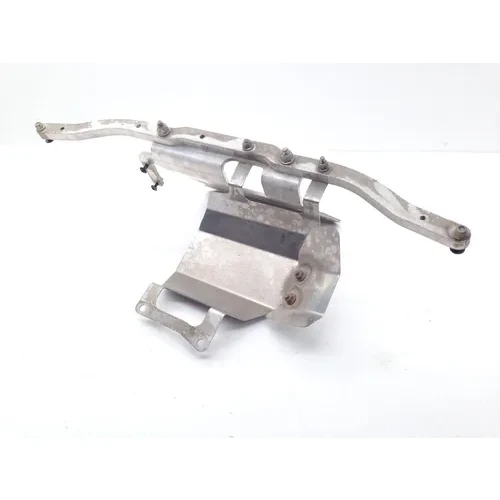 Oil Cooler Bracket 2015 Can-Am Maverick 1000R 4x4 XDS Turbo 1981 5