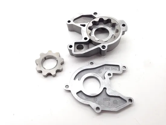 Engine Oil Pump Assembly 1996 BMW R1100GS 1962A x