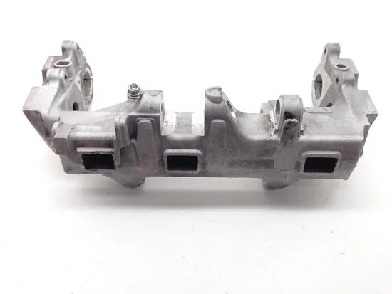 CBR 929RR Rear Swingarm Mount From 2001 Honda CBR929RR 1978A