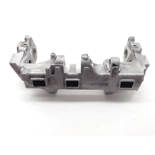 CBR 929RR Rear Swingarm Mount From 2001 Honda CBR929RR 1978A 9