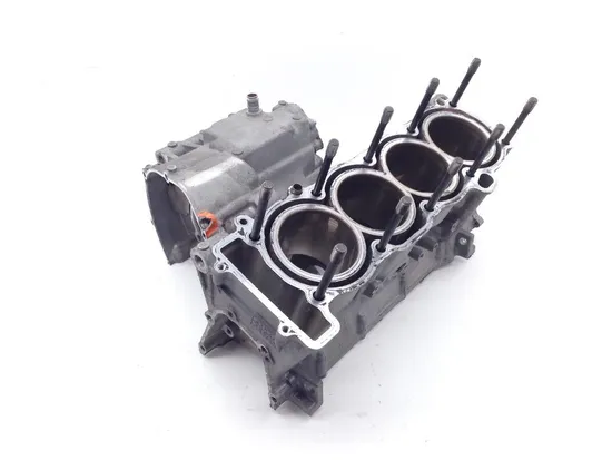 Upper Lower Center Cases Case 2003 Yamaha YZF R1 1976A PARTS