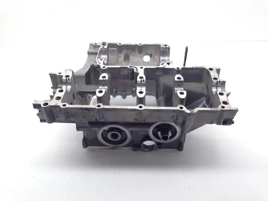 Upper Lower Center Cases Case 2003 Yamaha YZF R1 1976A PARTS