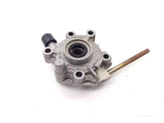 GL1500 Engine Oil Pump Assembly From 1998 Honda Goldwing 1500