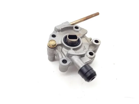 GL1500 Engine Oil Pump Assembly From 1998 Honda Goldwing 1500