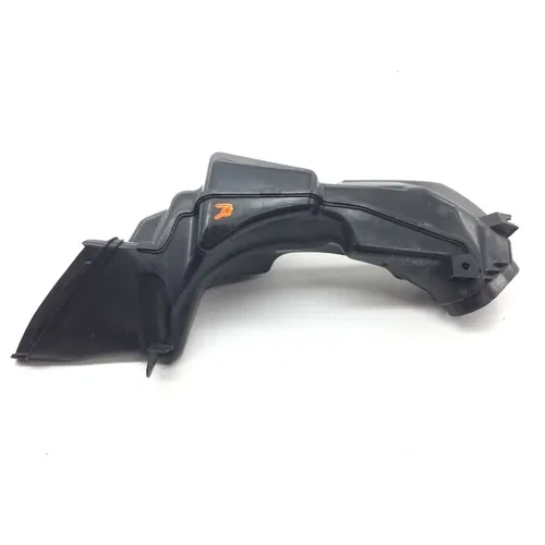 Right Ram Air Intake Duct Tube 2009 Suzuki GSXR750 2018 7