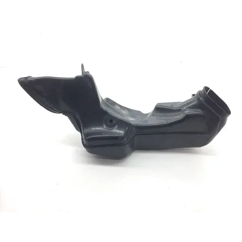 Right Ram Air Intake Duct Tube 2009 Suzuki GSXR750 2018 8