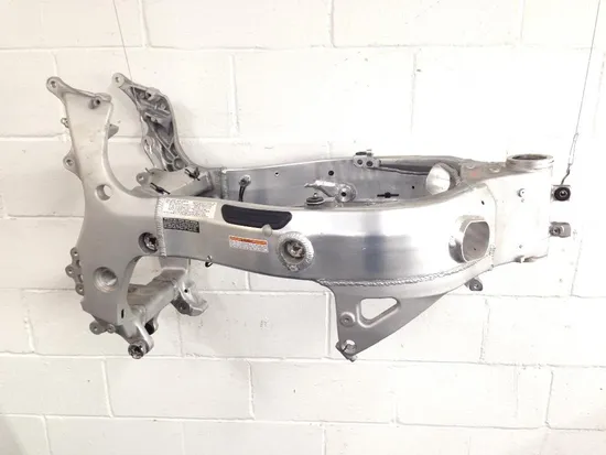 Main Frame Chassis CLN Ready To Go 2000 Suzuki Hayabusa GSX1300R