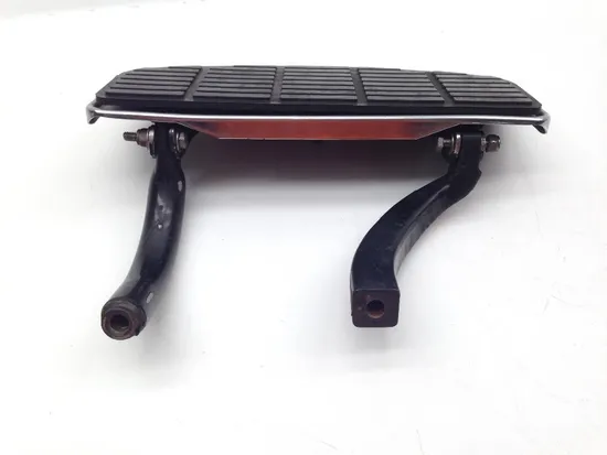 Right Driver Floorboard 1992 Harley Electra Glide Ultra Classic FLHTCU 2048 x