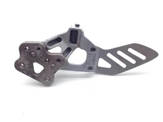 Left Side Rearset Bracket 2007 Suzuki GSXR600 2057 x
