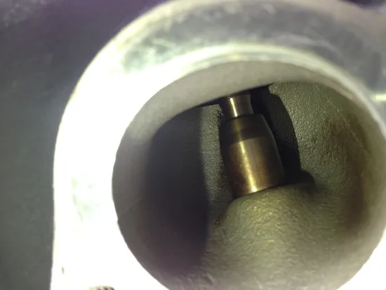 Front Rear Cylinder Head Set 2002 Harley Electra Glide Classic EFI FLHTCI 2076 x