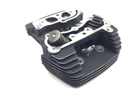 Front Rear Cylinder Head Set 2002 Harley Electra Glide Classic EFI FLHTCI 2076 x