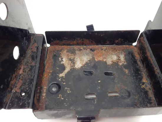 Battery Tray 2002 Harley-Davidson Electra Glide Classic EFI FLHTCI 2076 x