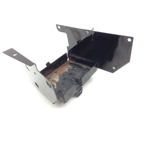 Battery Tray 2002 Harley-Davidson Electra Glide Classic EFI FLHTCI 2076 x 3