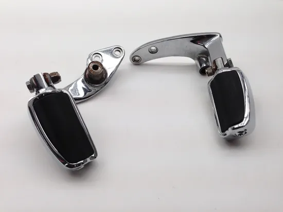 Left Right Driver Floorboards Set 1997 Harley Dyna Convertible FXDS-Conv 2085