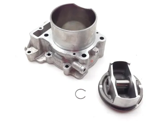 Engine Cylinder Jug W Piston Rear Aprilia RST1000 Futura 2084