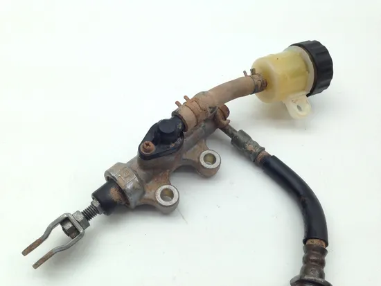 Rear Brake Master Cylinder 2002 Yamaha Grizzly 660 YFM660F 4x4 2107A