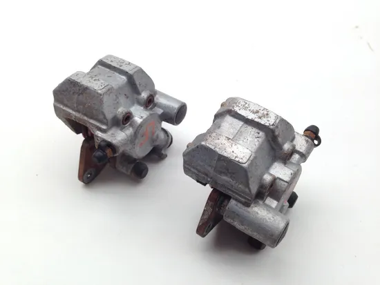 Left Right Front Brake Caliper Set 2002 Yamaha Grizzly 660 YFM660F 2107A PARTS