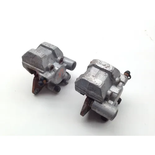 Left Right Front Brake Caliper Set 2002 Yamaha Grizzly 660 YFM660F 2107A PARTS