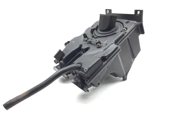 Air Box With Lid 2012 Triumph Speedmaster 2119