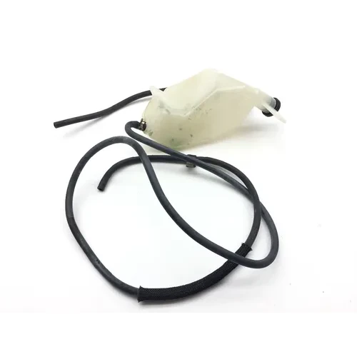 Engine Radiator Overflow Tank 2009 Suzuki Boulevard C50 2060 3