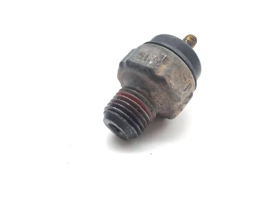 Oil Sending Unit 2004 Harley-Davidson Road King EFI FLHRI 1317