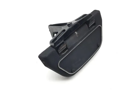 Right Passenger Floorboard 2004 Harley-Davidson Electra Glide FLHT 2177