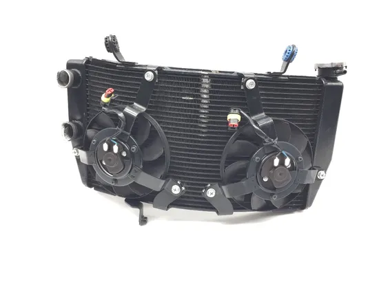 Radiator Cooling Front Fluid with Fan 2010 Ducati 1198 2174 x