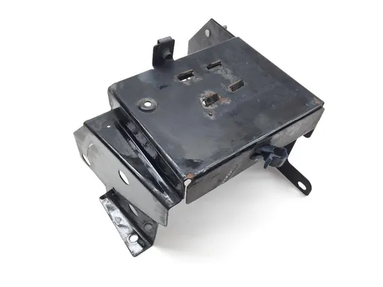 Battery Tray 2005 Harley-Davidson Road King EFI FLHRI 2074