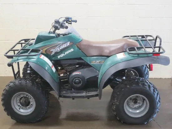 Rear Fender Fenders Plastic 2001 Polaris Xplorer 250 4X4 2137 x