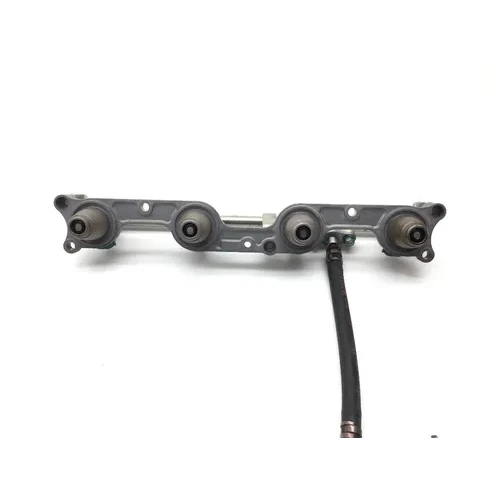 CBR 1000RR Engine Fuel Priming Rail 2007 Honda CBR1000RR 7