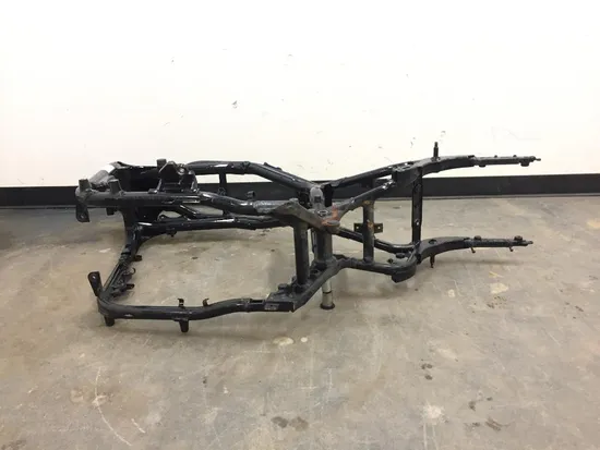 Main Frame Chassis 2003 Kawasaki Vulcan 1500 VN1500P Mean Streak 2205