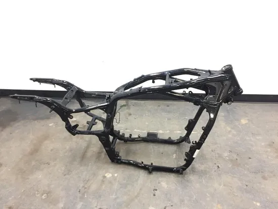 Main Frame Chassis 2003 Kawasaki Vulcan 1500 VN1500P Mean Streak 2205