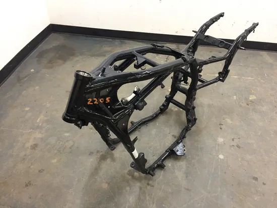 Main Frame Chassis 2003 Kawasaki Vulcan 1500 VN1500P Mean Streak 2205