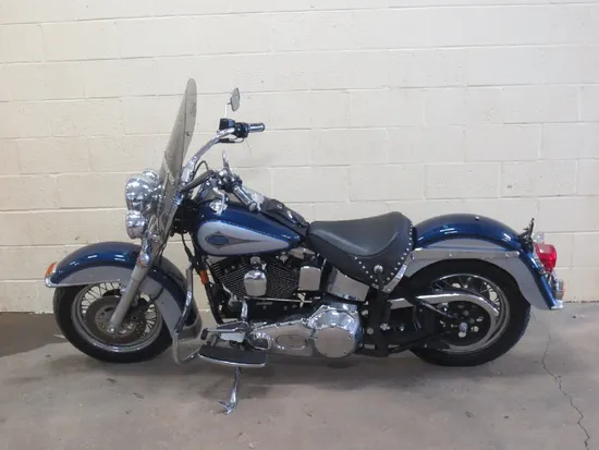 Rear Subframe Struts 1999 Harley-Davidson Heritage Softail Classic FLSTC 2188 x