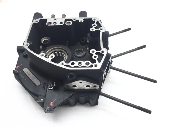 Engine Left Right Center Cases 01 Harley Electra Ultra Classic FLHTCUI 2192 x