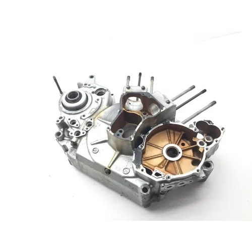 Engine Left Right Center Cases 2002 Yamaha Road Star XV1600AT Silverado 2206A 17