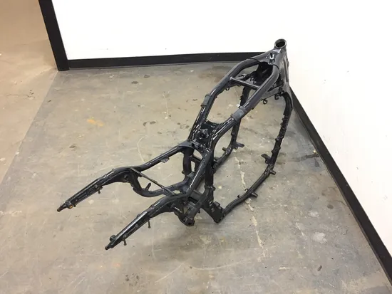 Main Frame Chassis 2002 Kawasaki Vulcan 1500 VN1500P Mean Streak 2189