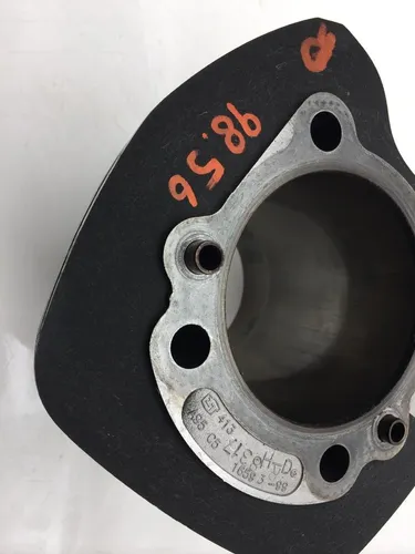 Front Rear Cylinder Jug Set 2004 Harley-Davidson Road King EFI FLHRI 2111 x