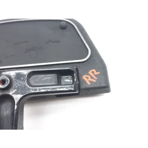Right Passenger Floorboard 2004 Harley-Davidson Road King EFI FLHRI 2111 12