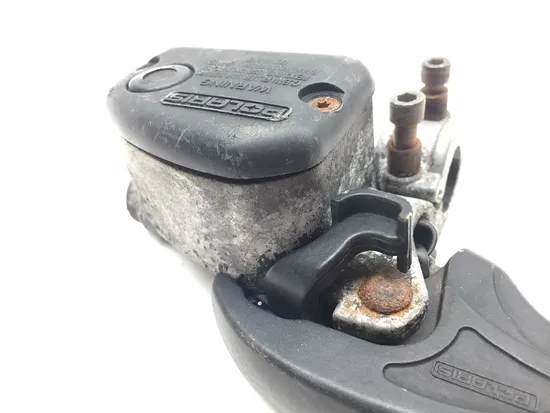 Front Brake Master Cylinder 2004 Polaris Sportsman 700 Twin 2231 x