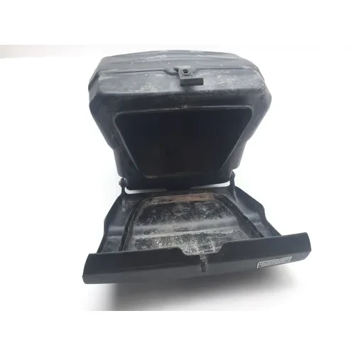 500 Rubicon Glove Box from 2005 Honda GPS 5