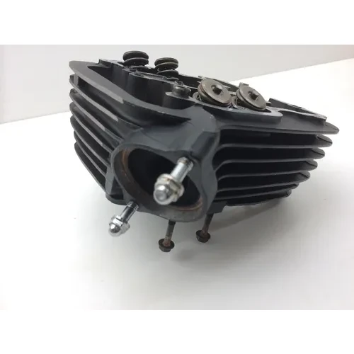 Engine Cylinder Head Complete W Cams Front 2005 Suzuki Boulevard S50 2218 4