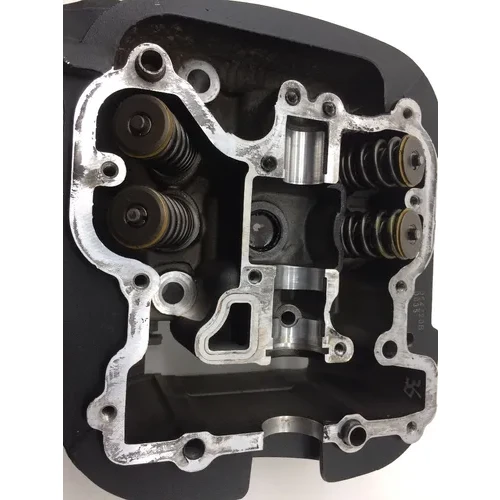 Engine Cylinder Head Complete W Cams Front 2005 Suzuki Boulevard S50 2218 6