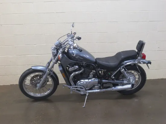 Oil Breather Vent Line 2005 Suzuki Boulevard S50 2218