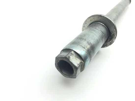 Front Wheel Axle 2000 Suzuki Bandit 1200 GSF1200S 2036