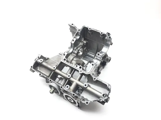 Upper Lower Center Cases Case 2001 Suzuki GSXR750 2282