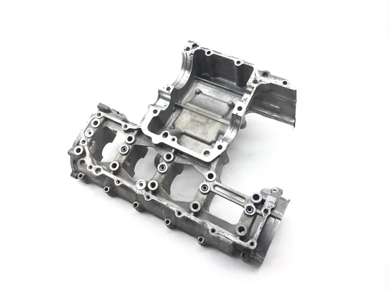 Upper Lower Center Cases Case 2001 Suzuki GSXR750 2282